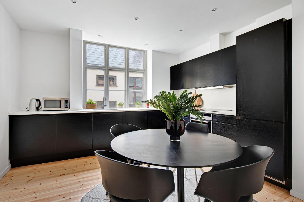 Sanders Square - Spacious Six-Bedroom Apartment Near Amalienborg Copenhague Exterior foto