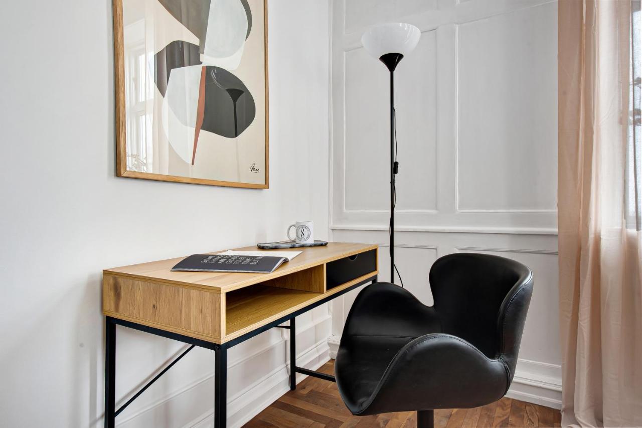 Sanders Square - Spacious Six-Bedroom Apartment Near Amalienborg Copenhague Exterior foto